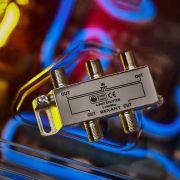 Делитель ТВ «краб» х4 под F разъем 5-1000 МГц Rexant 05-6003