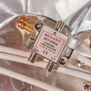 Делитель ТВ «краб» х2 под F разъем 5-2500 МГц «СПУТНИК» Rexant 05-6201