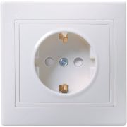 KVARTA Розетка 1-местная с заземлением с защитными шторками 16А РСш10-3-КБ белый GENERICA